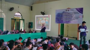 Read more about the article Siswa Kelas 7 SMPIT Assalaam Boarding School Ikuti Penyuluhan TBC, Keswa, dan DBD