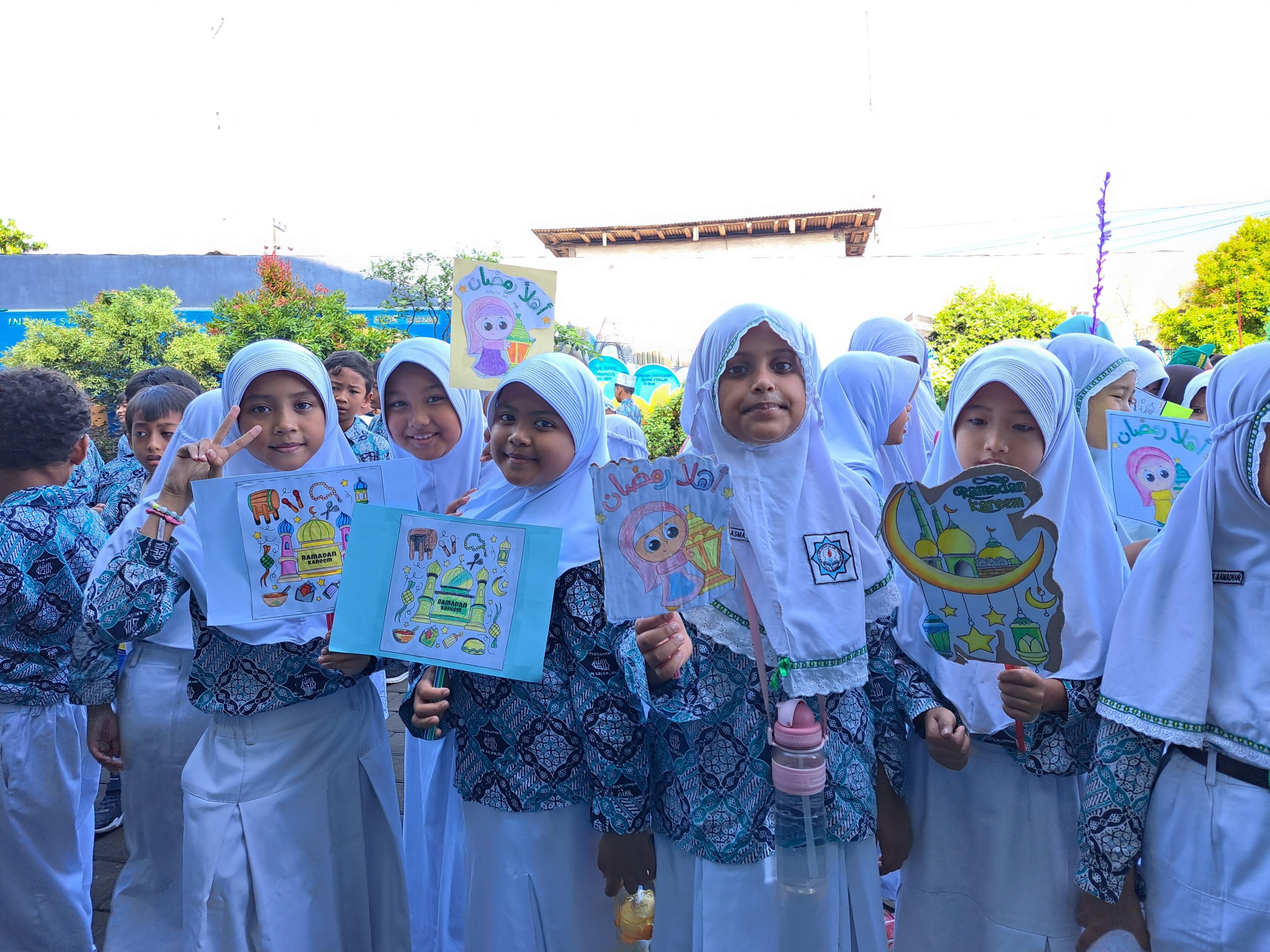 Murid-Murid SDIT Ulul Albab Pekalongan