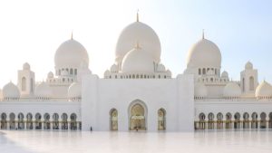 Read more about the article Khutbah Jumat : Mensyukuri Nikmat Allah dalam Setiap Keadaan
