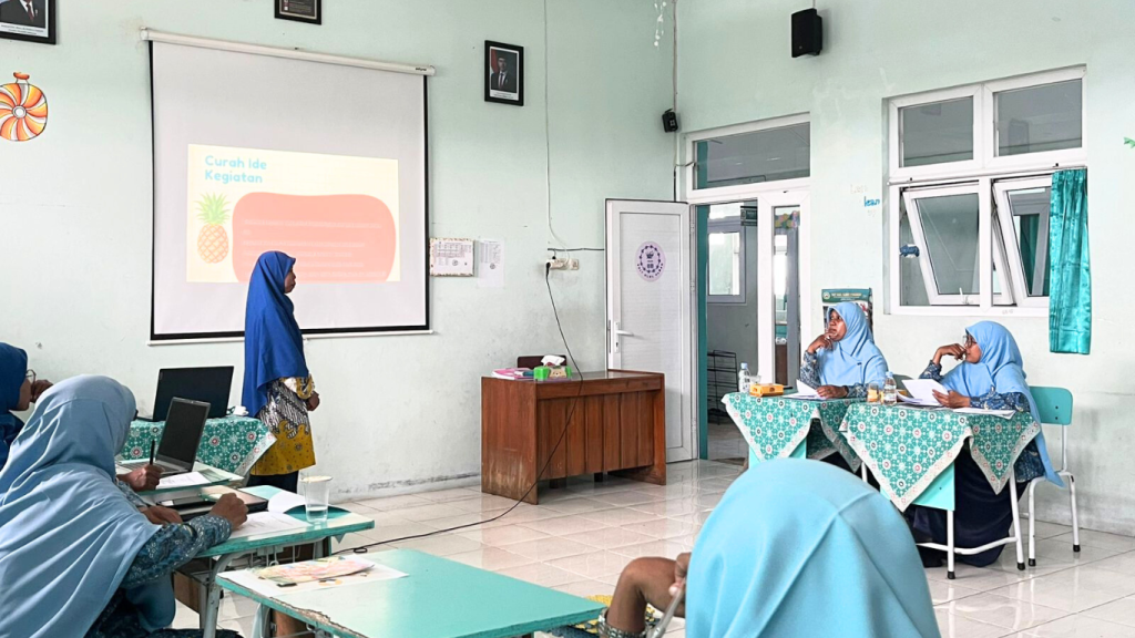 Suasana UKG PAUD-RA-TKIT Ulul Albab