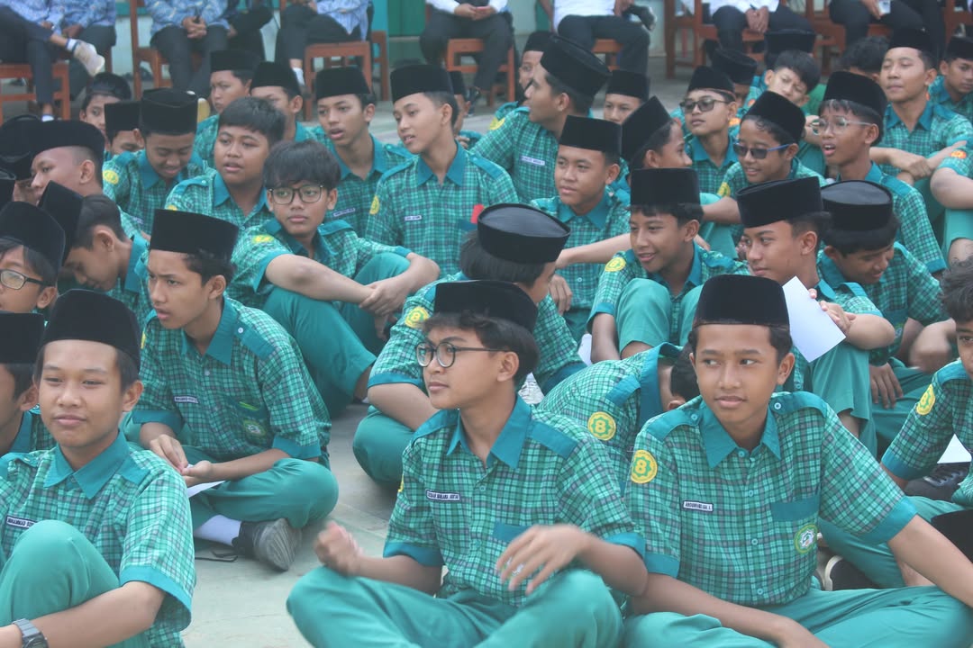 Read more about the article Hal-Hal yang Perlu Dipersiapkan Peserta Didik Saat Memasuki Tahun Ajaran Baru