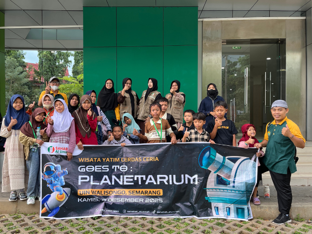 Read more about the article Sahabat Al Ummah Gelar Wisata Yatim Cerdas Ceria di Planetarium UIN Walisongo Semarang