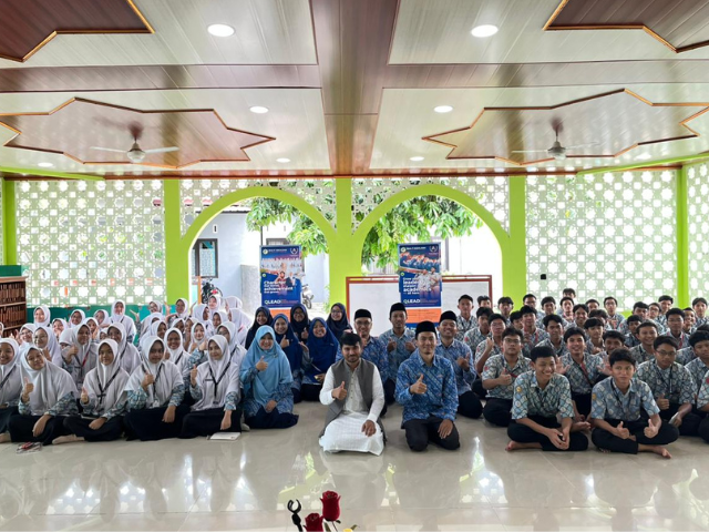 Read more about the article Santri SMAIT Assalaam Antusias Ikuti Program “Talk Time” Bersama Akademisi Internasional